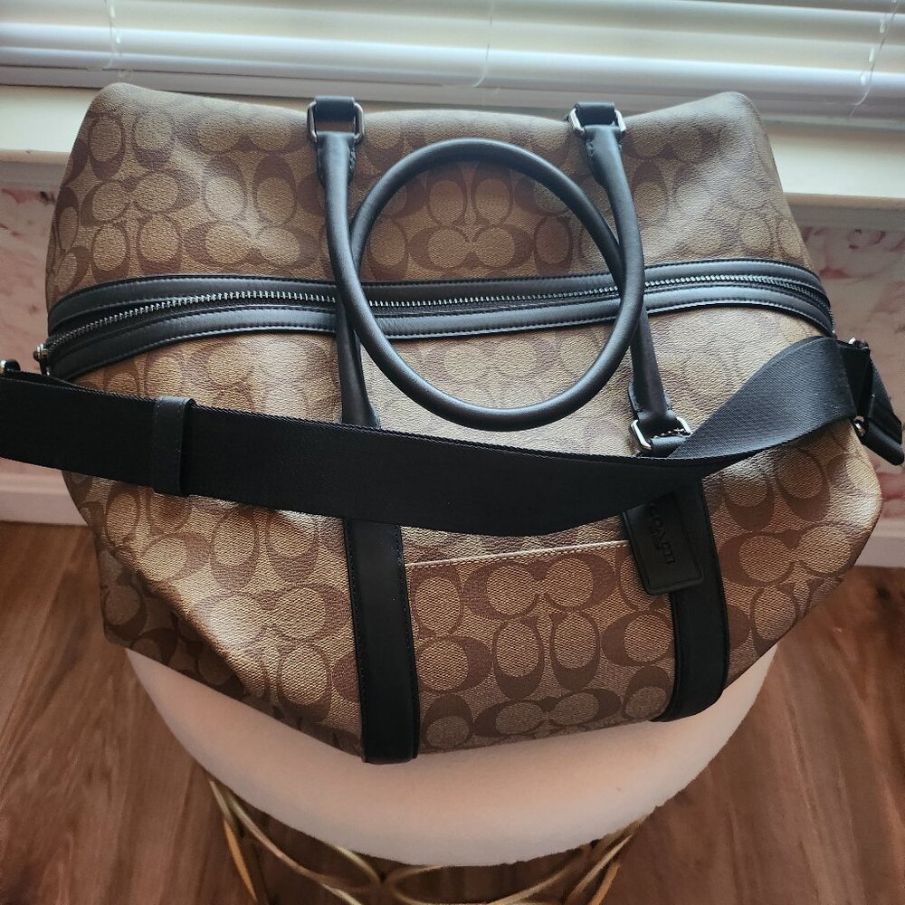 COACH DUFFLE BAG